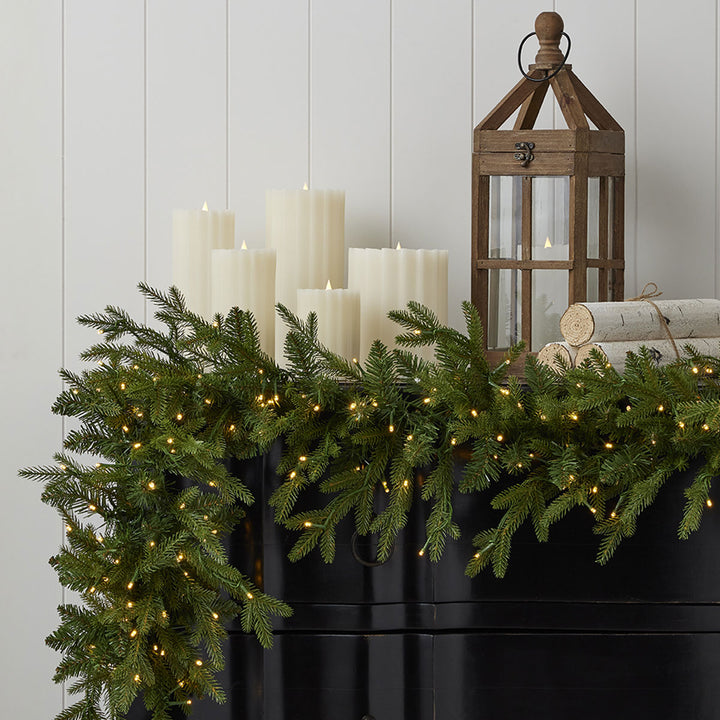 9' Pine Garland